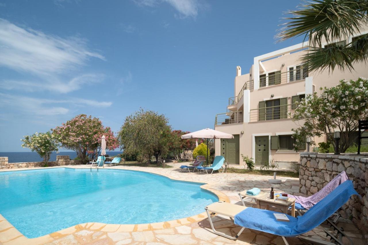 Villa Luisa Exclusive Residences Monemvasía Екстериор снимка