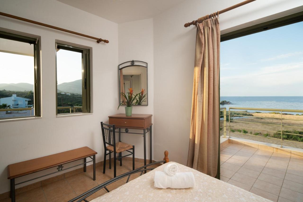 Villa Luisa Exclusive Residences Monemvasía Екстериор снимка