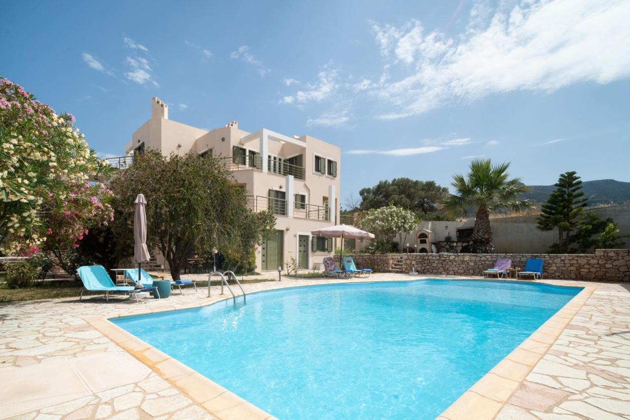 Villa Luisa Exclusive Residences Monemvasía Екстериор снимка